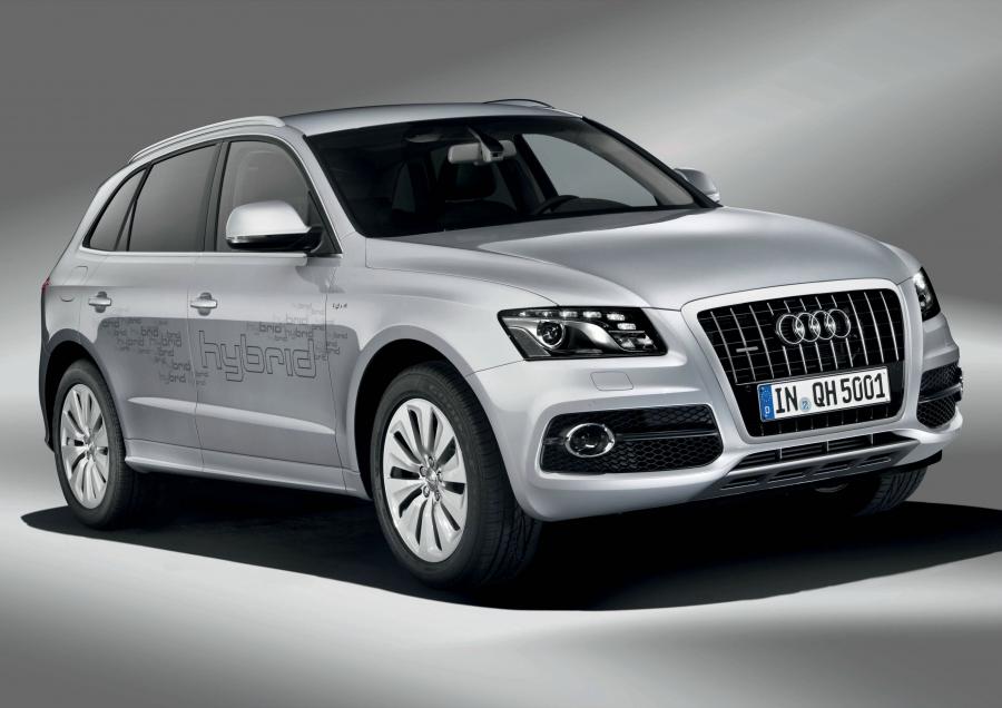  Audi Q5 Hybrid Quattro (8R) 2011 года  (фото 24 из 40)
